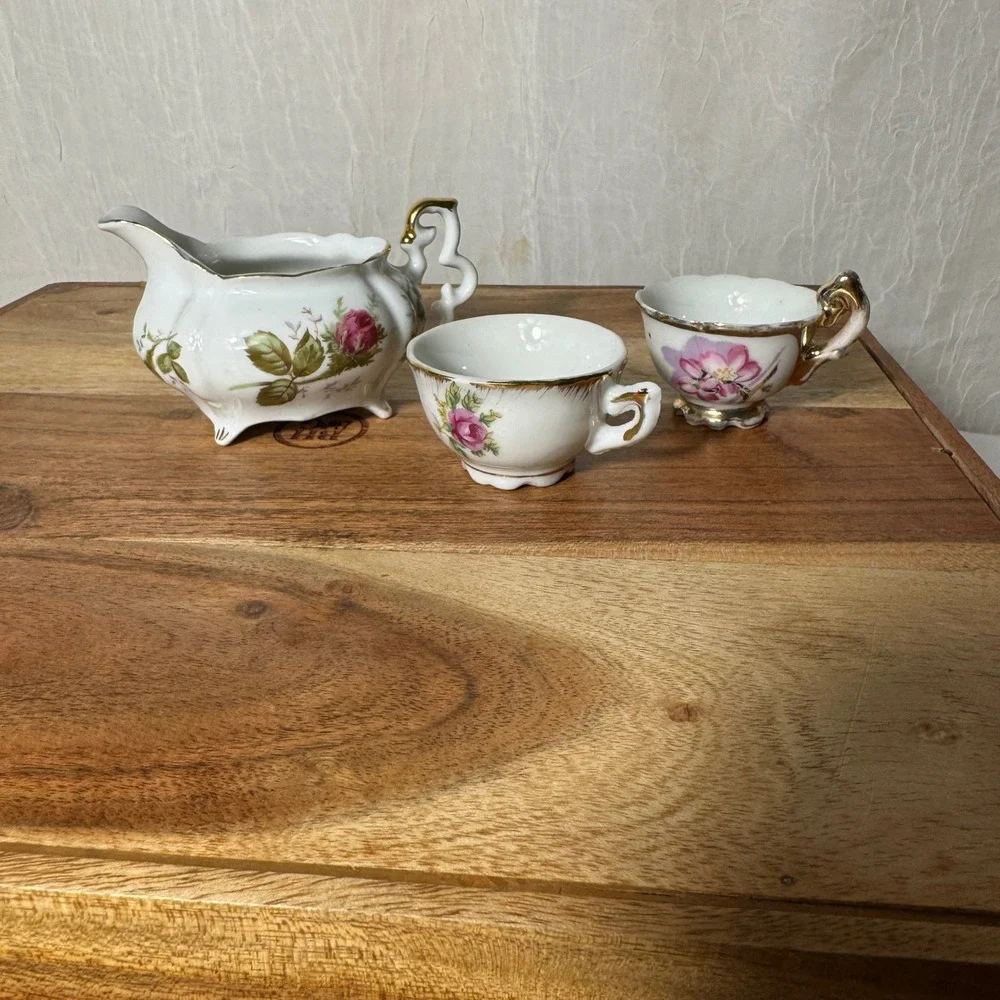 Miniature Porcelain Tea Set Creamer Teacups White Pink Gold Floral Vintage 3pc